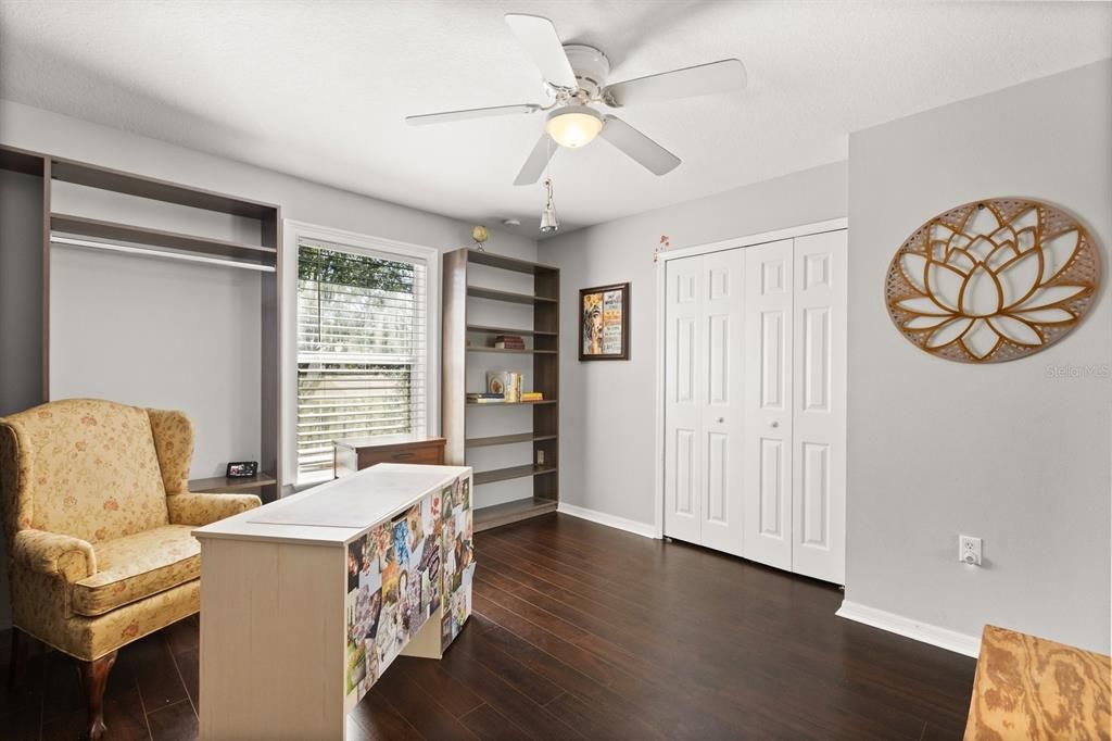 Active With Contract: $395,000 (5 beds, 2 baths, 3072 Square Feet)