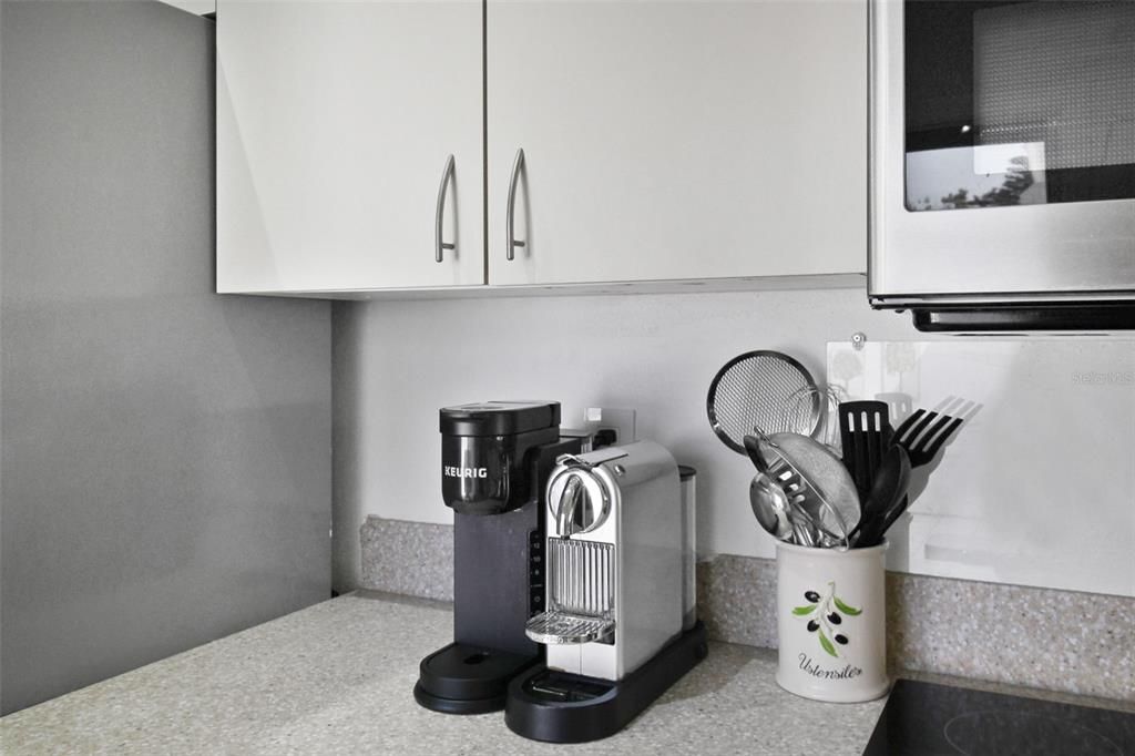 В аренду: $6,000 (2 спален, 2 ванн, 1069 Квадратных фут)