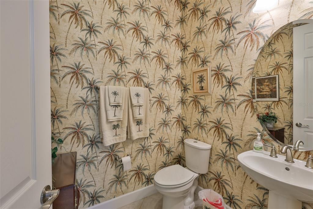 Active With Contract: $599,000 (2 beds, 2 baths, 2277 Square Feet)