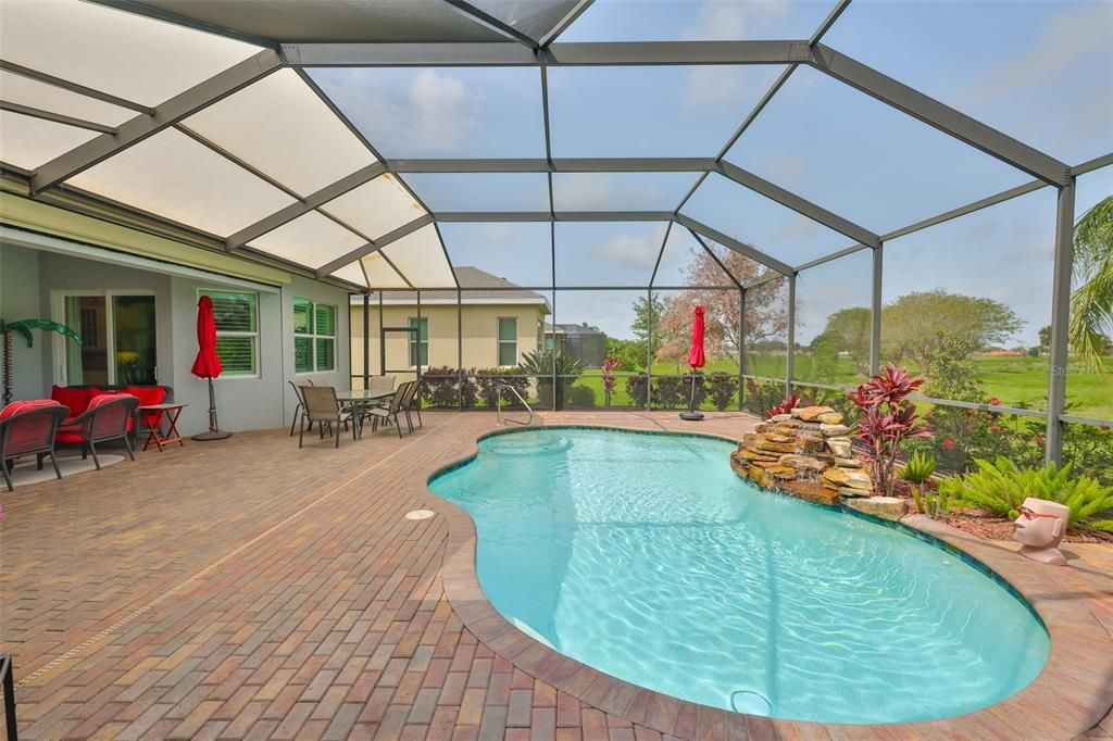 Active With Contract: $599,000 (2 beds, 2 baths, 2277 Square Feet)