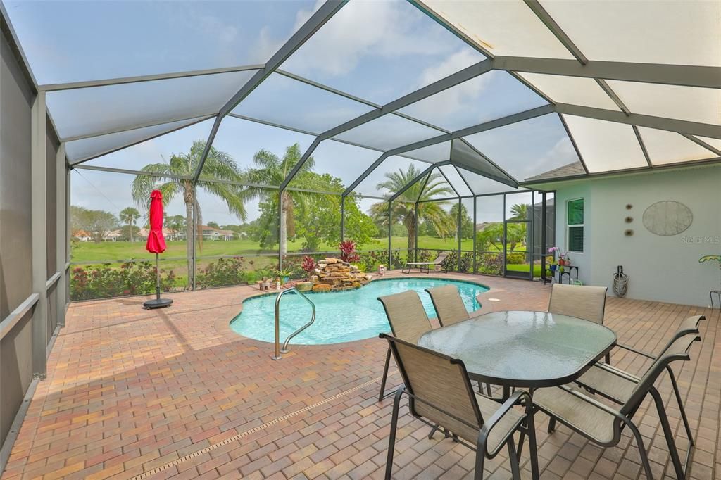 Active With Contract: $599,000 (2 beds, 2 baths, 2277 Square Feet)