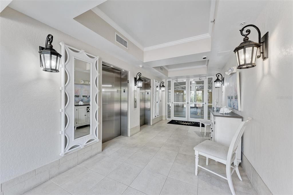 For Rent: $2,750 (2 beds, 2 baths, 1696 Square Feet)