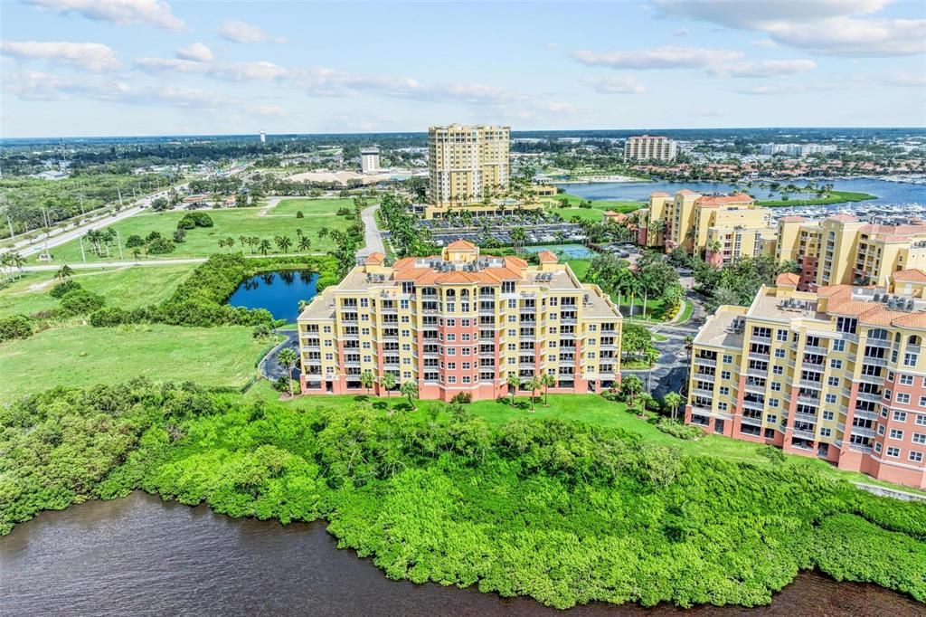 For Rent: $2,750 (2 beds, 2 baths, 1696 Square Feet)