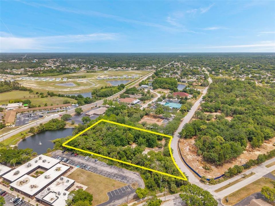 For Sale: $700,000 (2.53 acres)