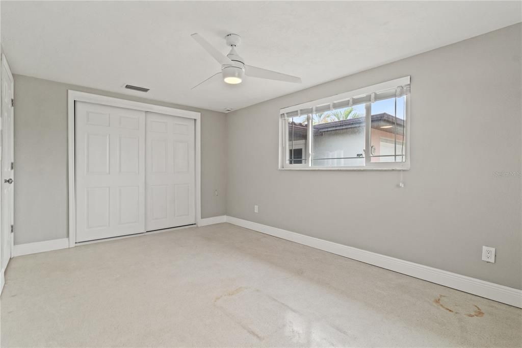 Active With Contract: $575,000 (3 beds, 2 baths, 1638 Square Feet)