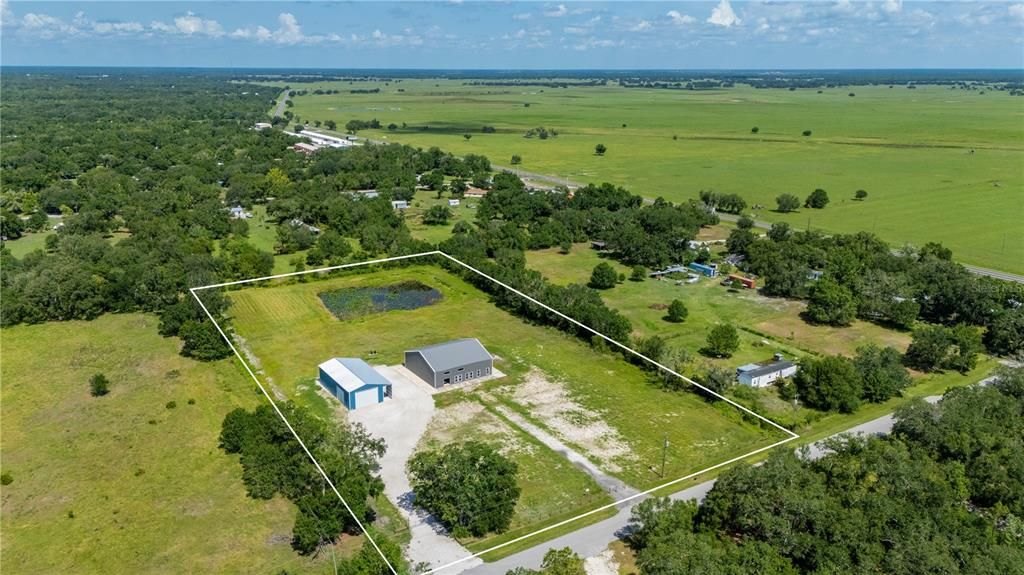 En Venta: $485,000 (1 camas, 2 baños, 3600 Pies cuadrados)