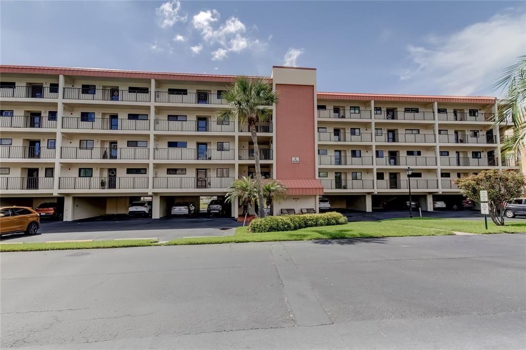 最近售出: $225,000 (2 贝兹, 2 浴室, 1200 平方英尺)