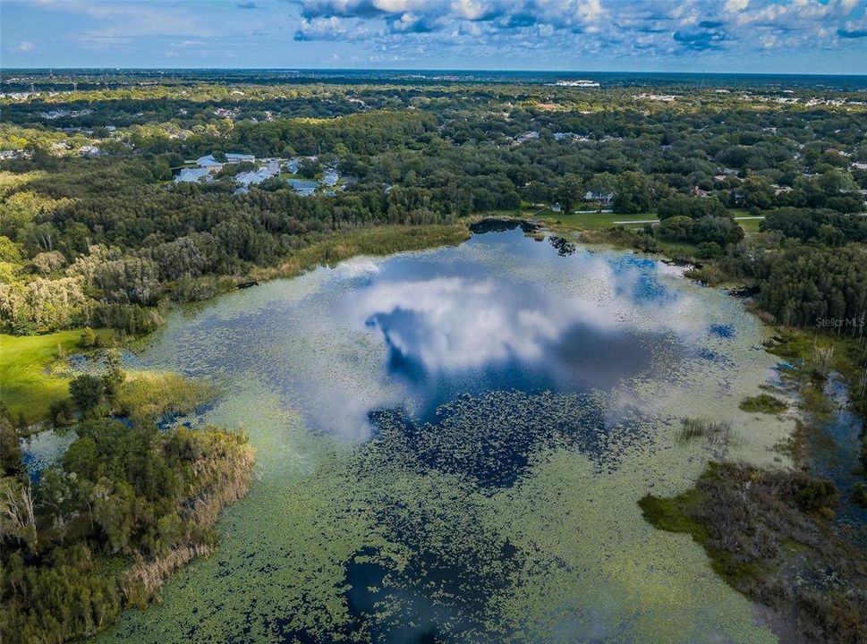 Activo con contrato: $814,900 (4 camas, 3 baños, 2396 Pies cuadrados)