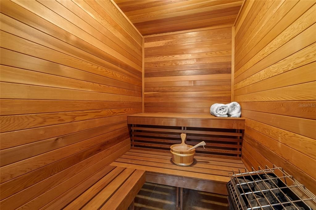 For Sale: $1,745,000 (6 beds, 3 baths, 5285 Square Feet)