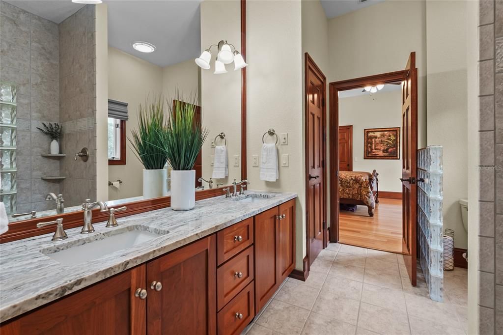 For Sale: $1,745,000 (6 beds, 3 baths, 5285 Square Feet)