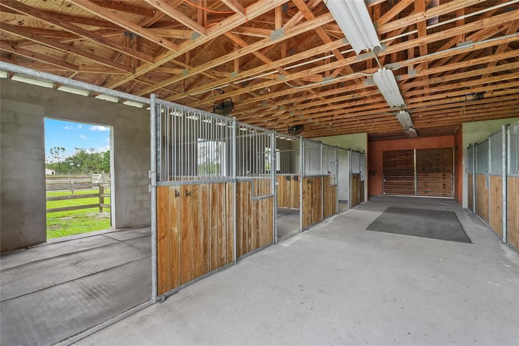 For Sale: $1,745,000 (6 beds, 3 baths, 5285 Square Feet)