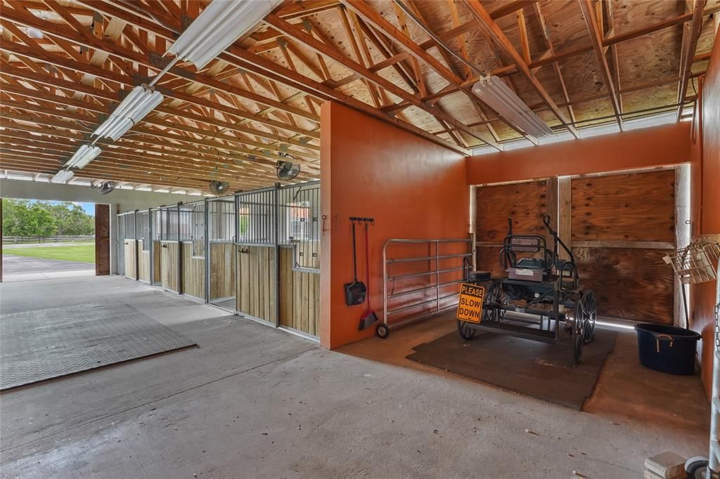 For Sale: $1,745,000 (6 beds, 3 baths, 5285 Square Feet)