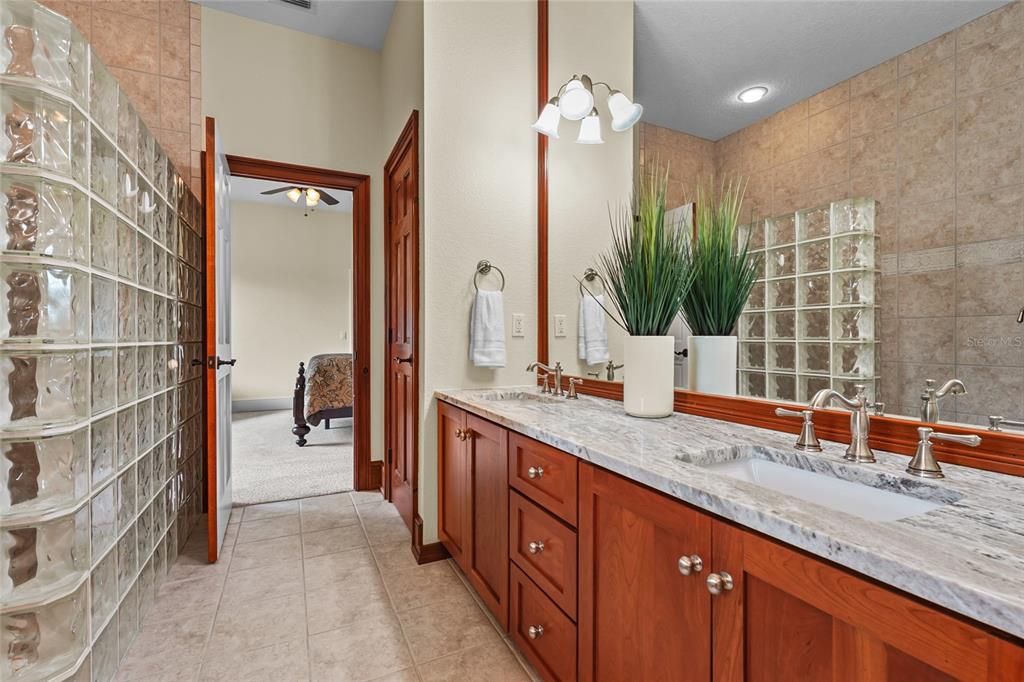 For Sale: $1,745,000 (6 beds, 3 baths, 5285 Square Feet)