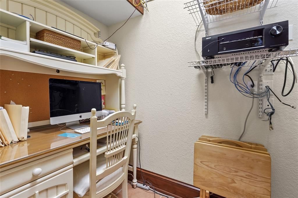 For Sale: $1,745,000 (6 beds, 3 baths, 5285 Square Feet)