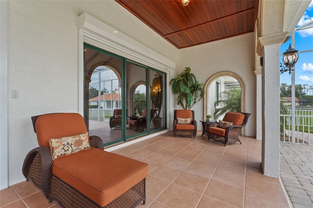 For Sale: $1,745,000 (6 beds, 3 baths, 5285 Square Feet)