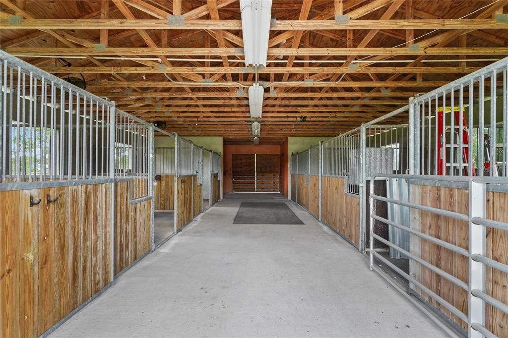 For Sale: $1,745,000 (6 beds, 3 baths, 5285 Square Feet)