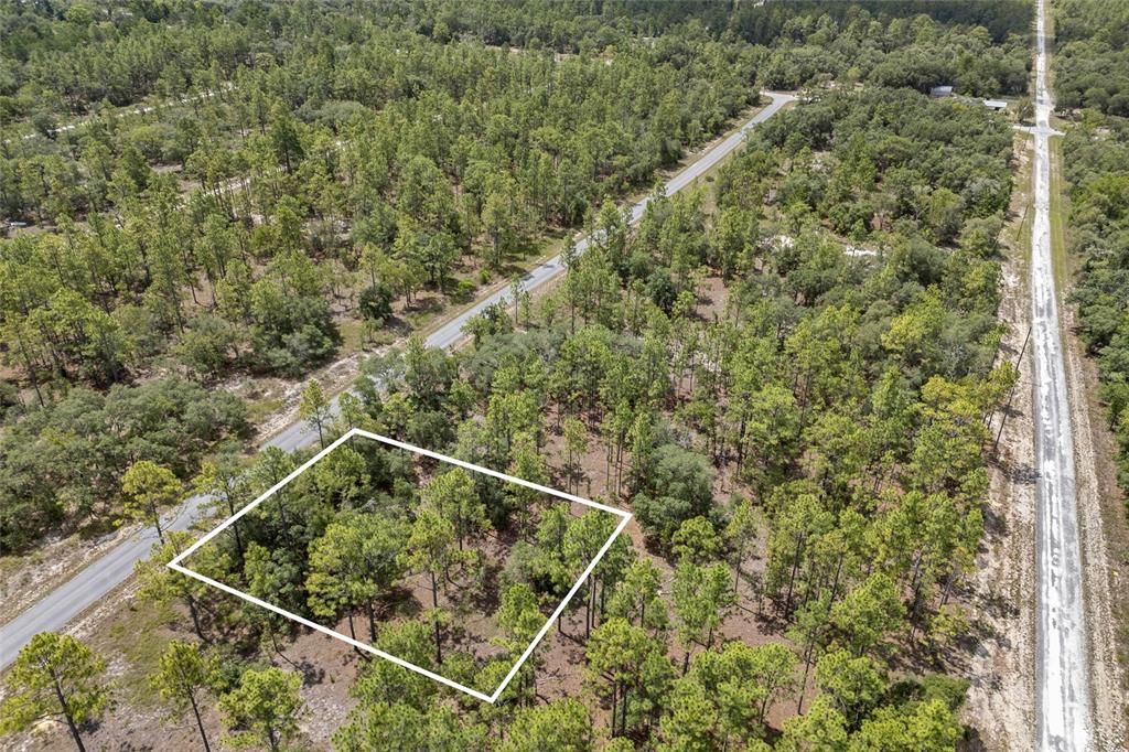 На продажу: $13,000 (0.25 acres)