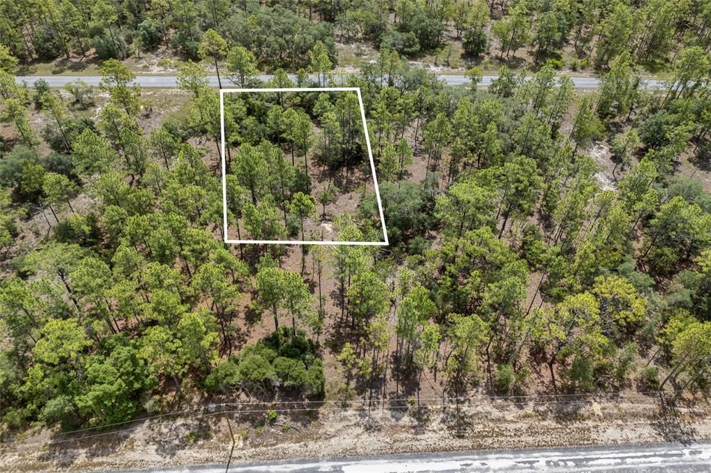 На продажу: $13,000 (0.25 acres)