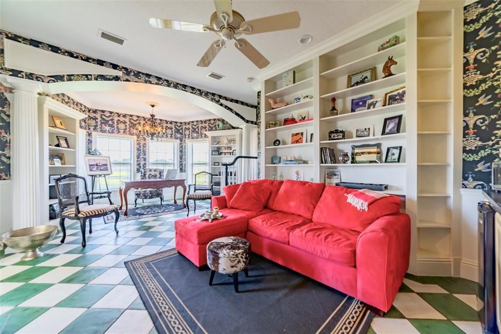 For Sale: $1,395,000 (3 beds, 3 baths, 2700 Square Feet)