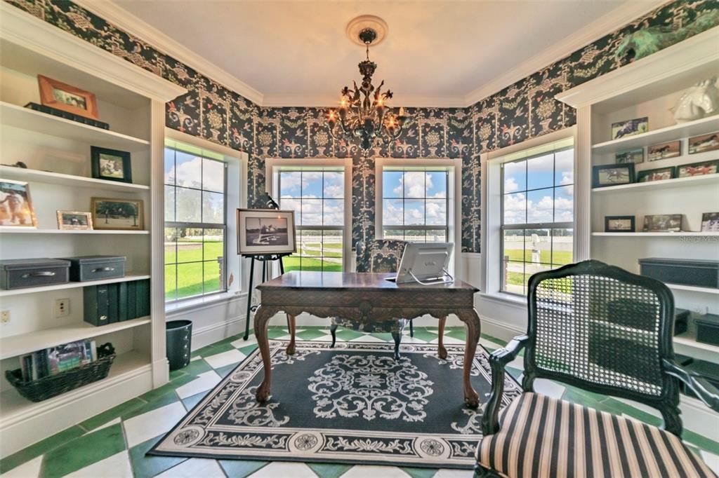 For Sale: $1,395,000 (3 beds, 3 baths, 2700 Square Feet)