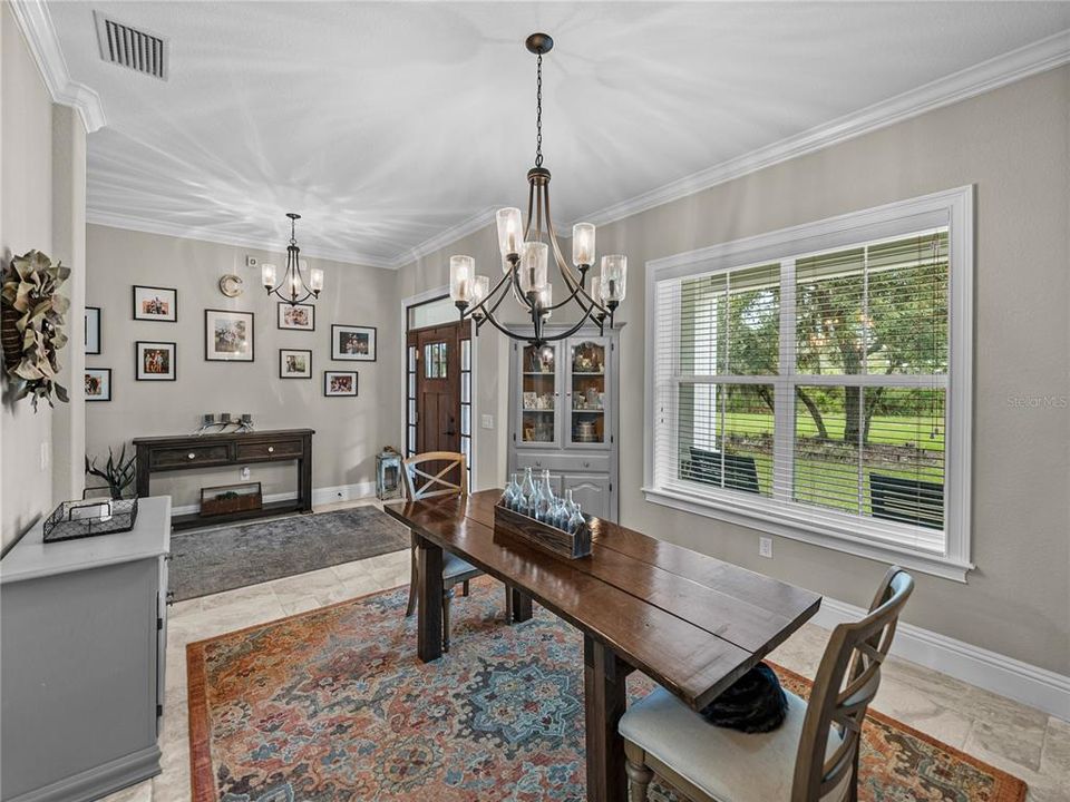 待售: $799,000 (4 贝兹, 2 浴室, 2601 平方英尺)