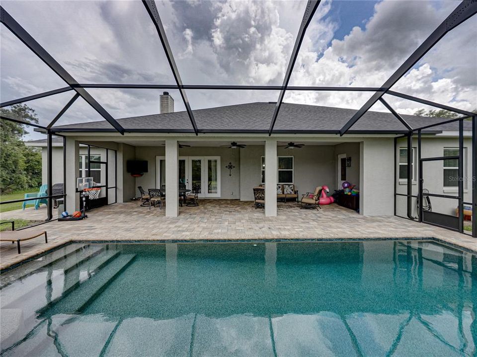 待售: $799,000 (4 贝兹, 2 浴室, 2601 平方英尺)