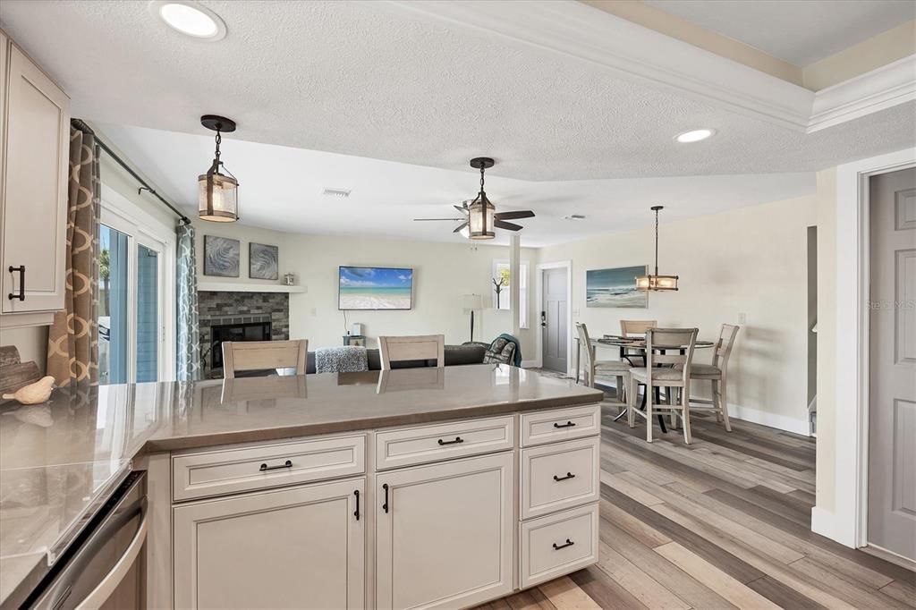 For Rent: $7,500 (2 beds, 2 baths, 1200 Square Feet)