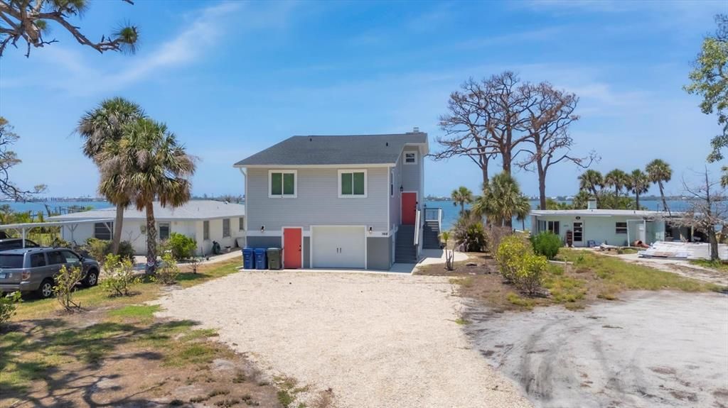 For Rent: $7,500 (2 beds, 2 baths, 1200 Square Feet)