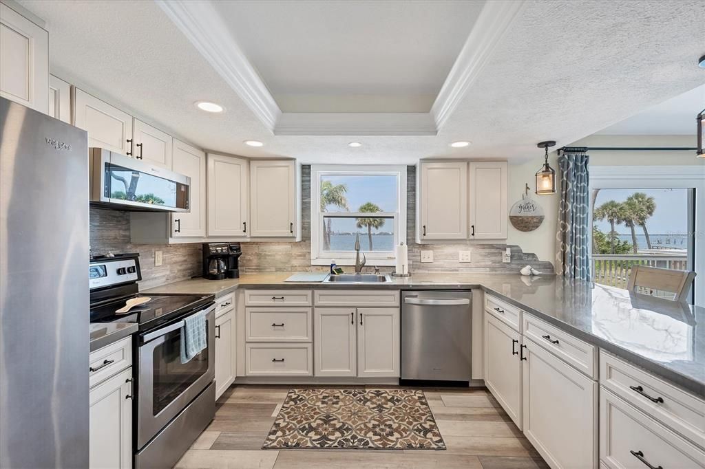 For Rent: $7,500 (2 beds, 2 baths, 1200 Square Feet)