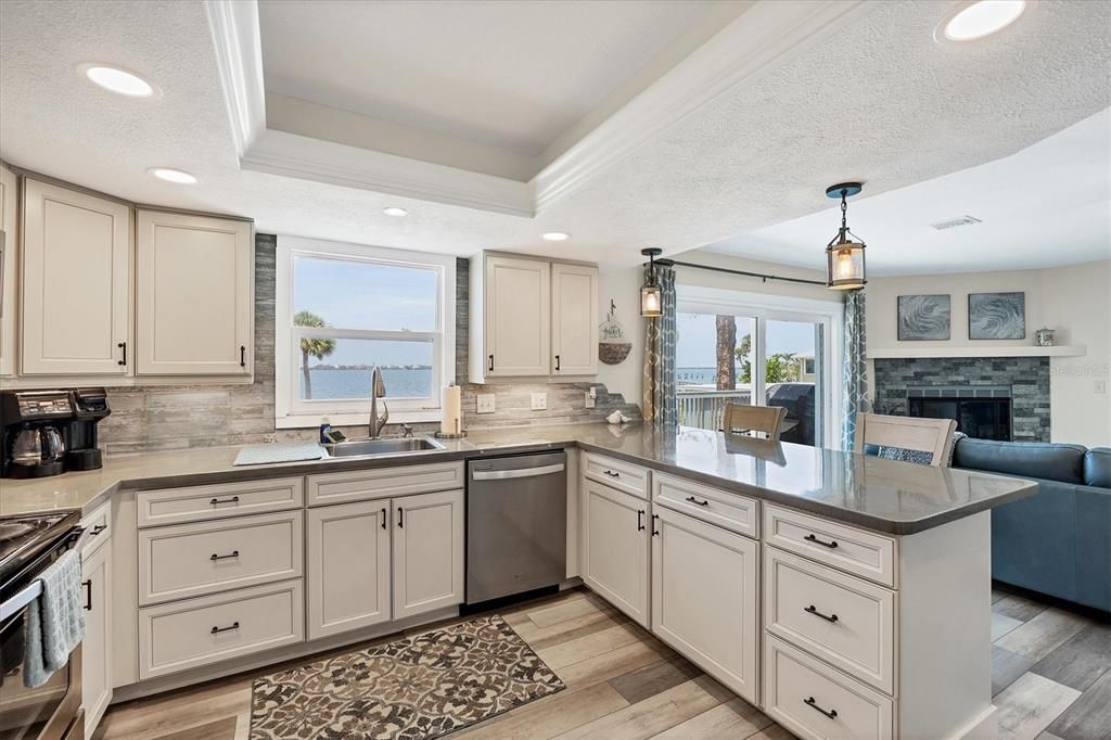 For Rent: $7,500 (2 beds, 2 baths, 1200 Square Feet)