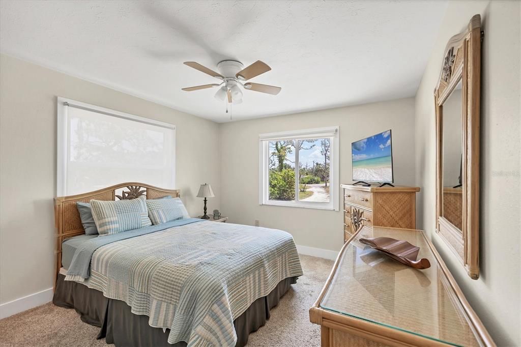 For Rent: $7,500 (2 beds, 2 baths, 1200 Square Feet)