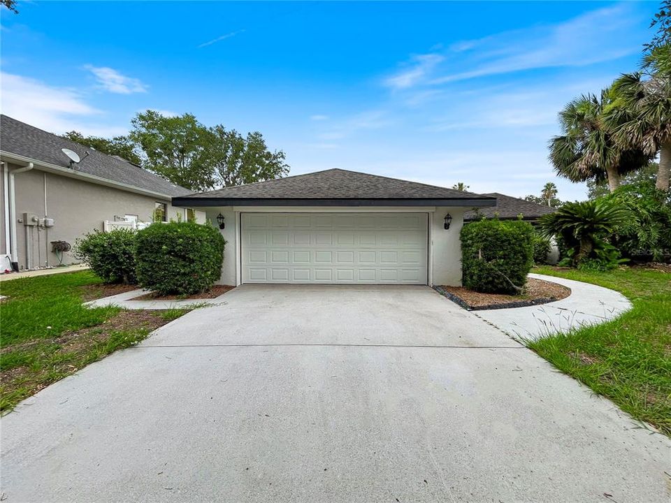 For Sale: $439,900 (3 beds, 2 baths, 2639 Square Feet)