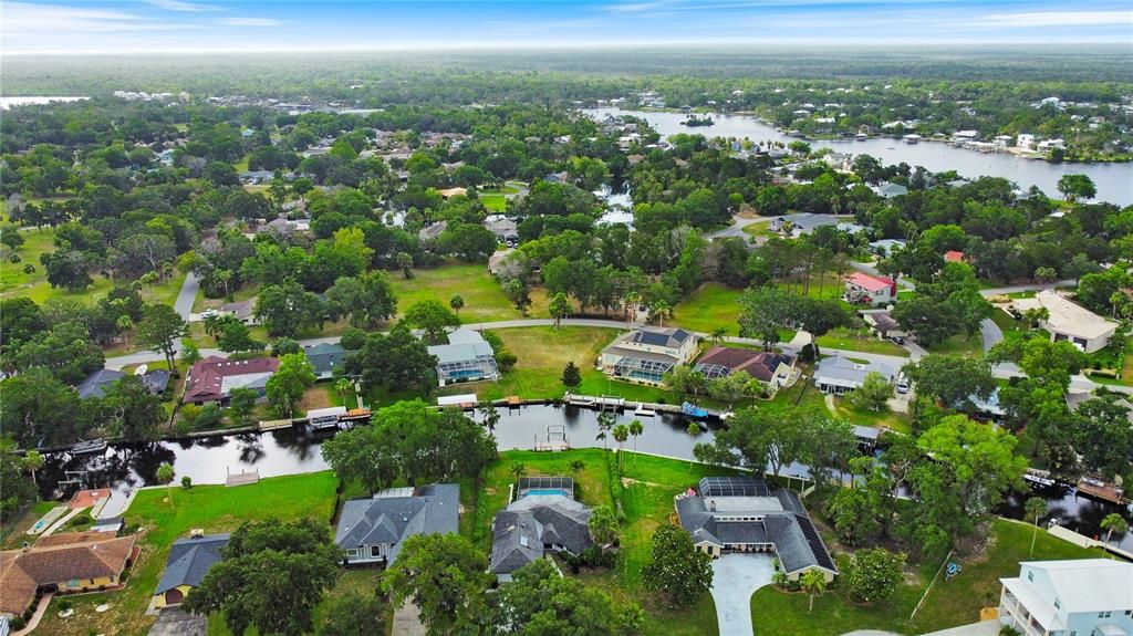 For Sale: $439,900 (3 beds, 2 baths, 2639 Square Feet)