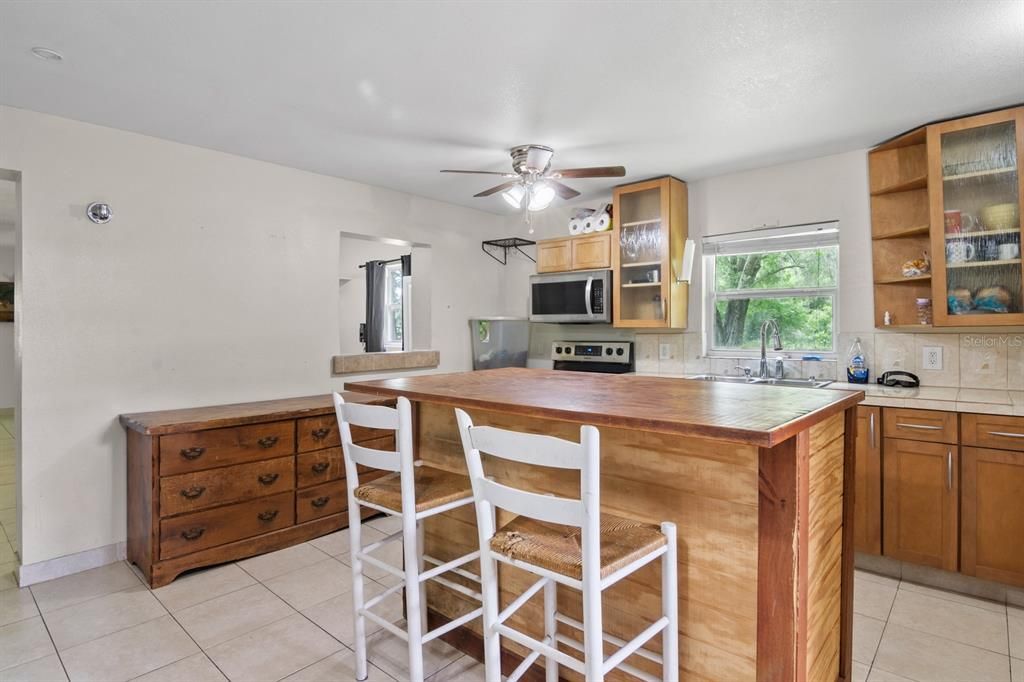 待售: $289,990 (3 贝兹, 2 浴室, 1312 平方英尺)