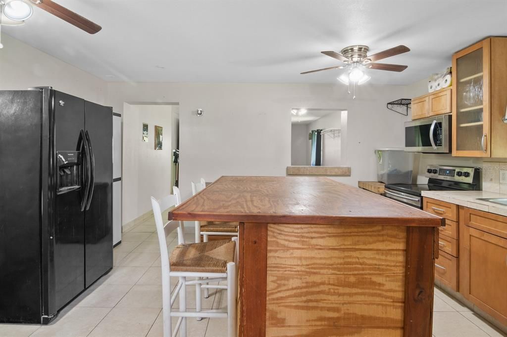 待售: $289,990 (3 贝兹, 2 浴室, 1312 平方英尺)