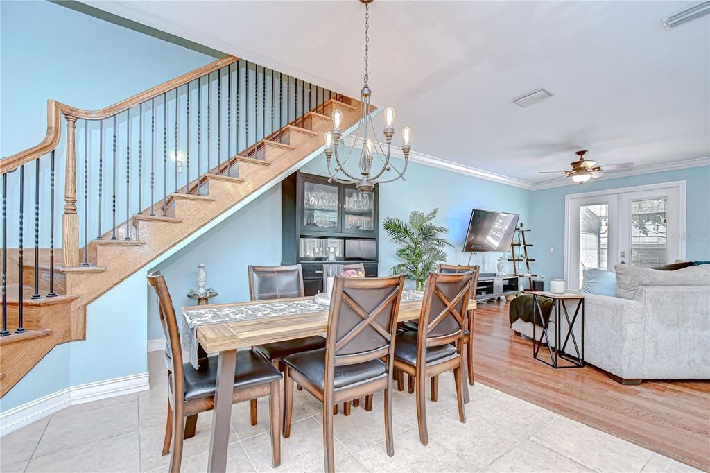 For Sale: $514,900 (3 beds, 2 baths, 2538 Square Feet)