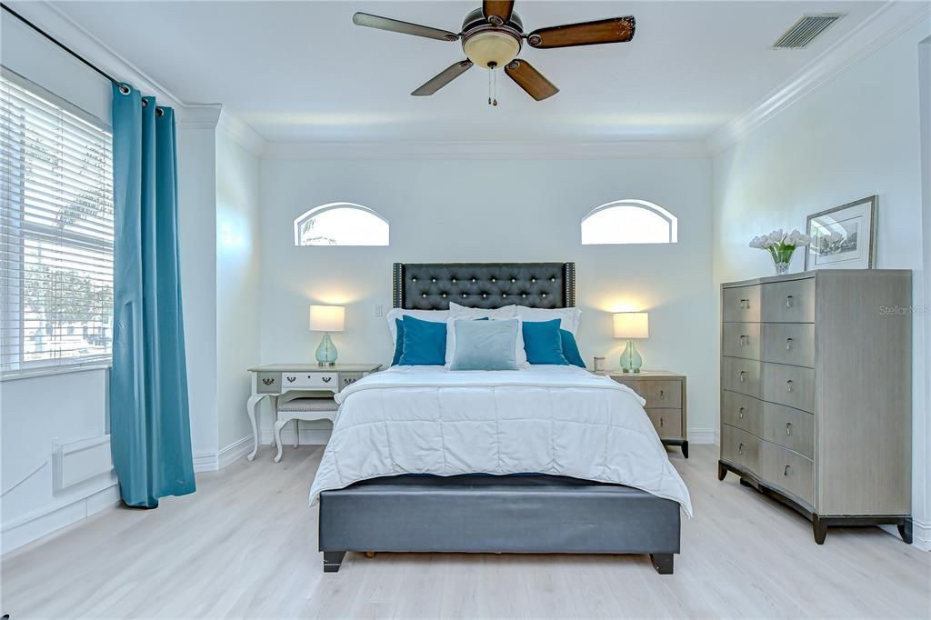 For Sale: $514,900 (3 beds, 2 baths, 2538 Square Feet)