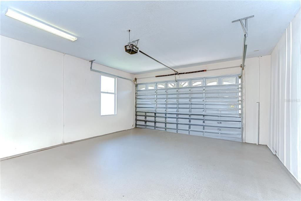 For Sale: $514,900 (3 beds, 2 baths, 2538 Square Feet)