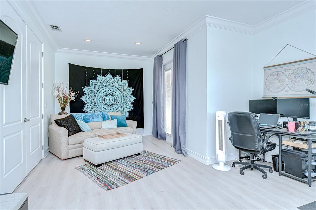 For Sale: $514,900 (3 beds, 2 baths, 2538 Square Feet)