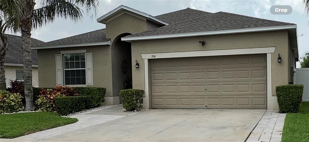 Recently Rented: $2,850 (3 beds, 2 baths, 1649 Square Feet)