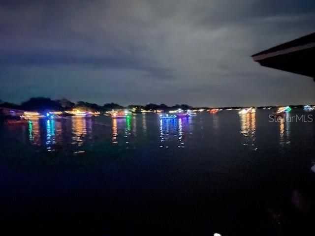 For Sale: $1,595,000 (4 beds, 3 baths, 2498 Square Feet)