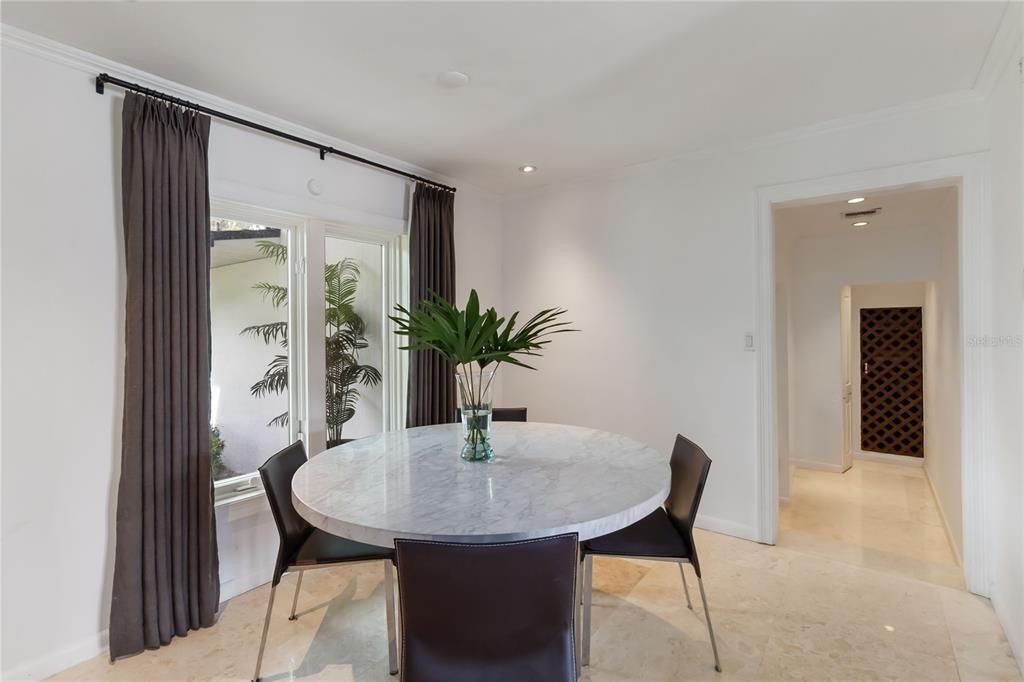 For Sale: $1,595,000 (4 beds, 3 baths, 2498 Square Feet)