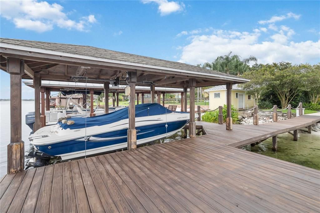 For Sale: $1,595,000 (4 beds, 3 baths, 2498 Square Feet)