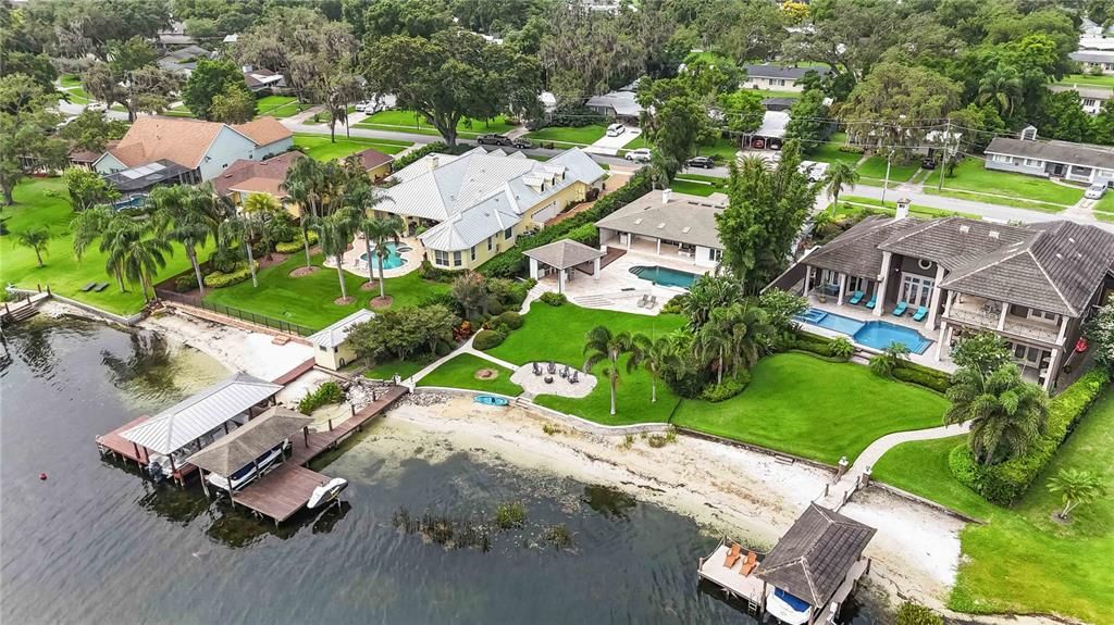 For Sale: $1,595,000 (4 beds, 3 baths, 2498 Square Feet)