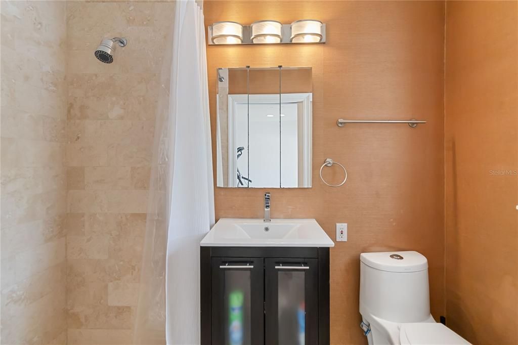 For Sale: $1,595,000 (4 beds, 3 baths, 2498 Square Feet)