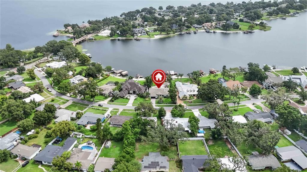 For Sale: $1,595,000 (4 beds, 3 baths, 2498 Square Feet)