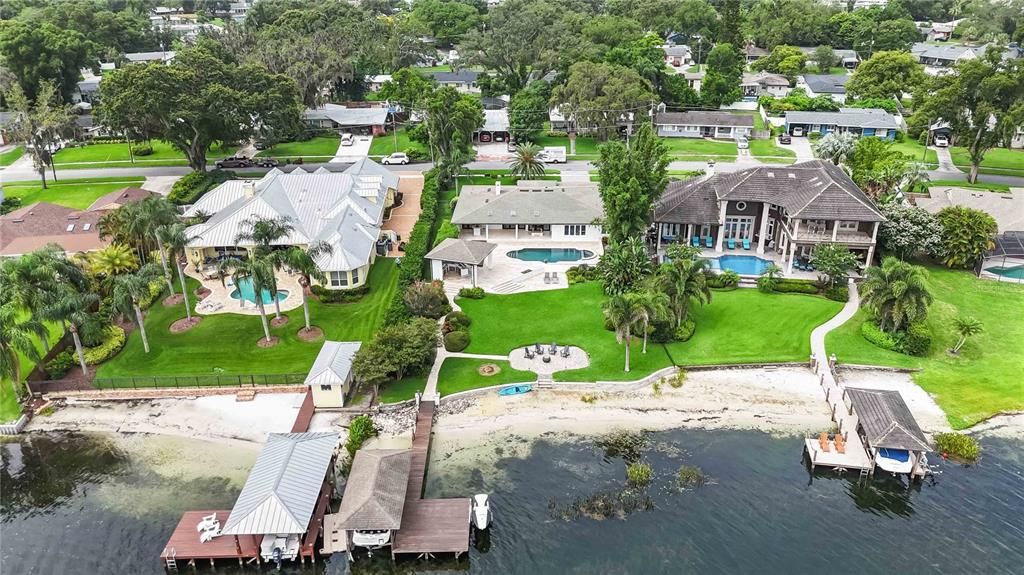 For Sale: $1,595,000 (4 beds, 3 baths, 2498 Square Feet)