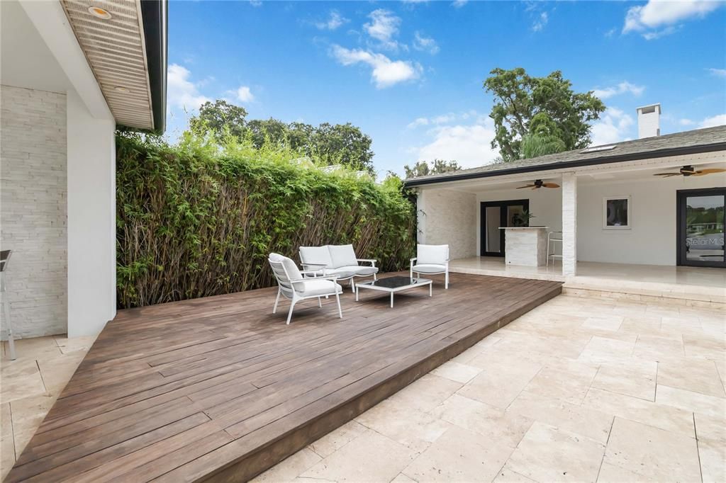 For Sale: $1,595,000 (4 beds, 3 baths, 2498 Square Feet)