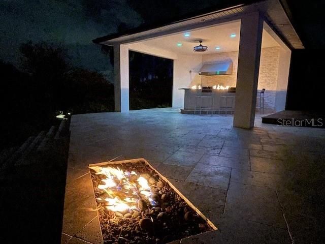 For Sale: $1,595,000 (4 beds, 3 baths, 2498 Square Feet)