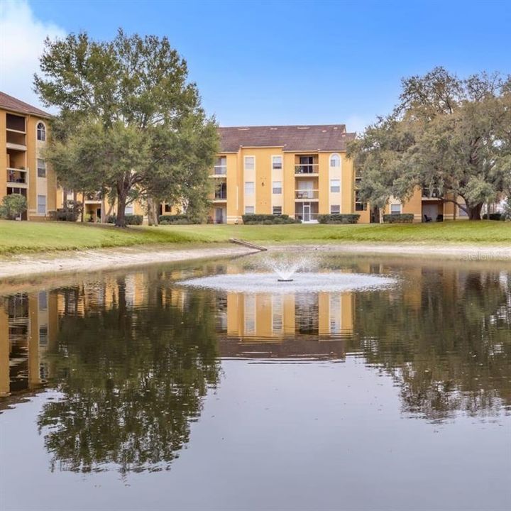 最近售出: $118,000 (2 贝兹, 2 浴室, 918 平方英尺)